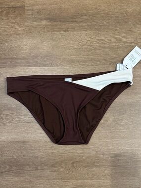 Time and Tru brown bikini bottom with white accent